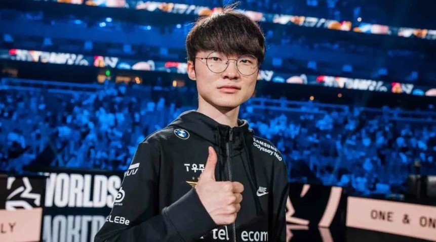 Faker earns 800k a mth¿